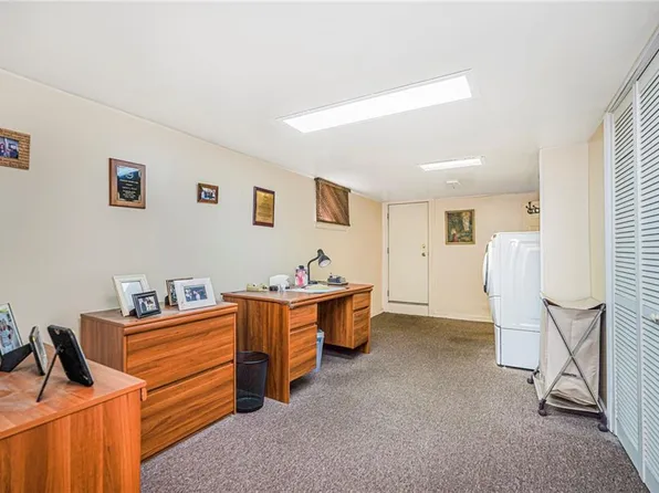 326 Bay 14th Street image 21 of 36