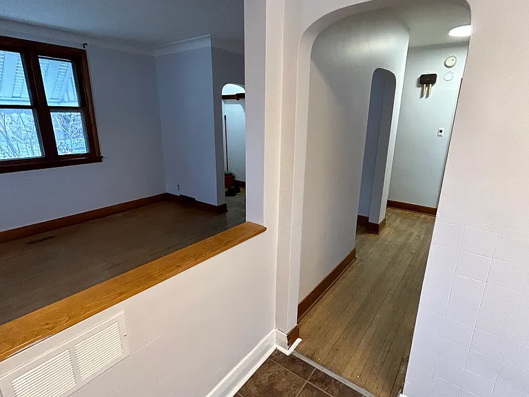 619 Fleet Ave #619 — Photo 7