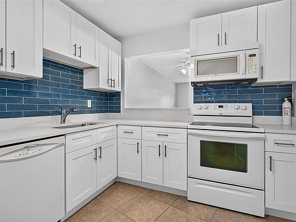 2nd image of 245 Center Rd Unit 109