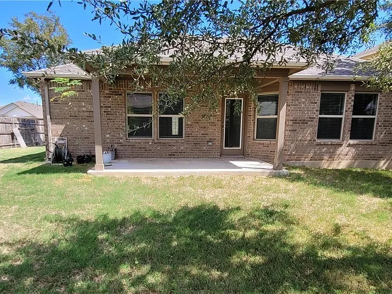 300 Bright Star Ln — Photo 13