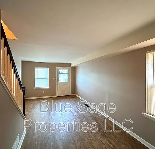 800-818 Main St #816 — Photo 5