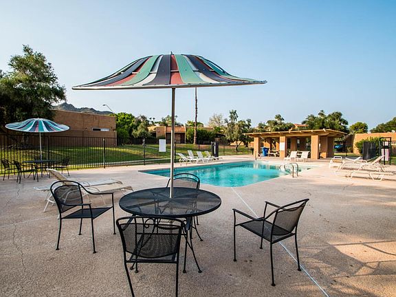 Community pool