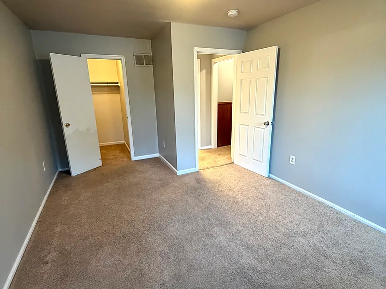 788 Maplecrest Rd — Photo 16