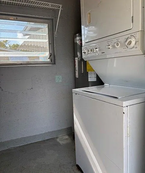 3024 SW 11th St — Photo 14