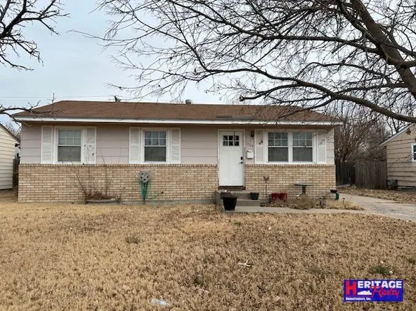1528 N 13th St, Garden City, KS 67846
