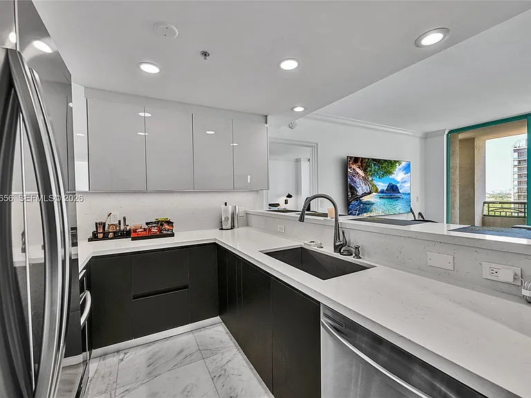 3350 SW 27th Ave #1908 — Photo 14