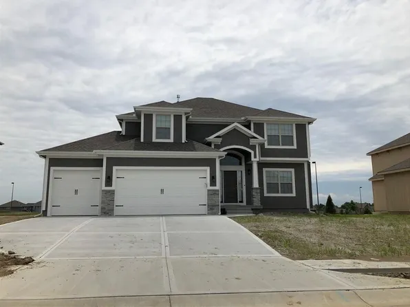 1608 NE 105th Ter, Kansas City, MO 64155
