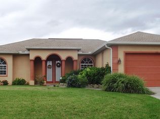 1112 NE 19th Ter, Cape Coral, FL 33909