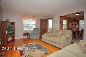 4th image of 6211 Alexon Dr