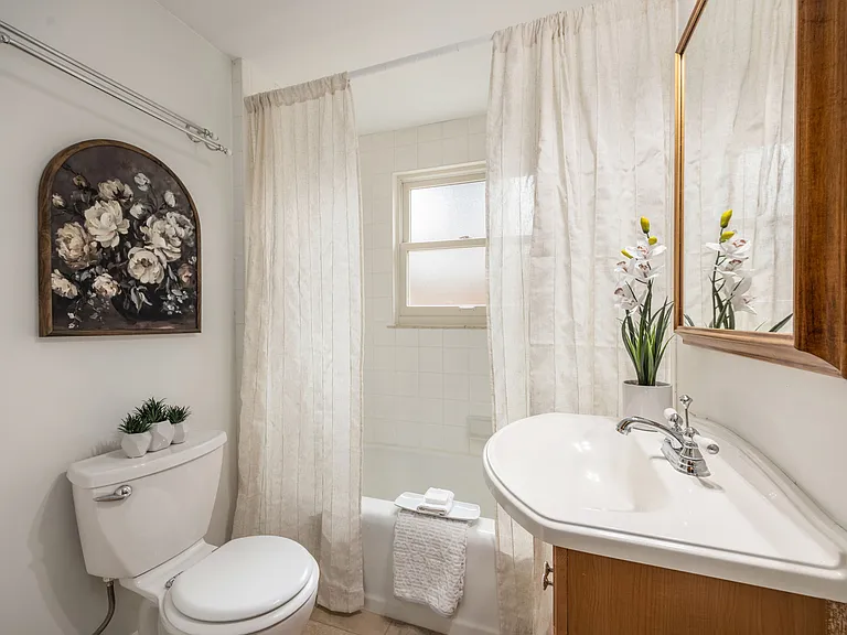 160 Circle Dr — Photo 13