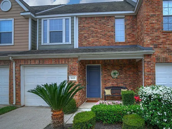 1618 Grable Cove Ln, Spring, TX 77379