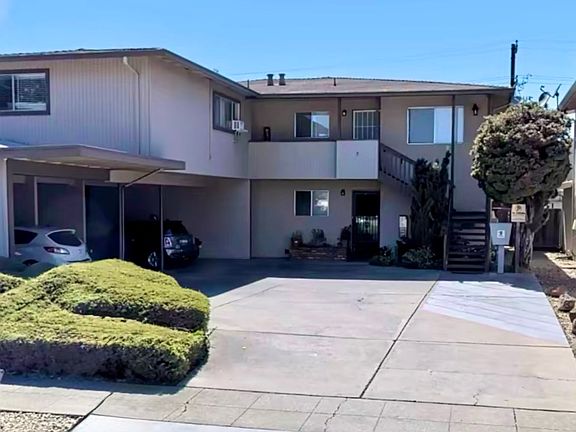2nd image of 771 Opal Dr APT 3