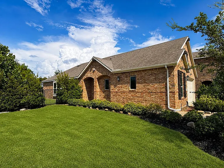 15230 Stuart Bat Cave Ln — Photo 38