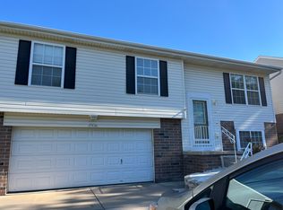 17836 Edna St, Omaha, NE 68136