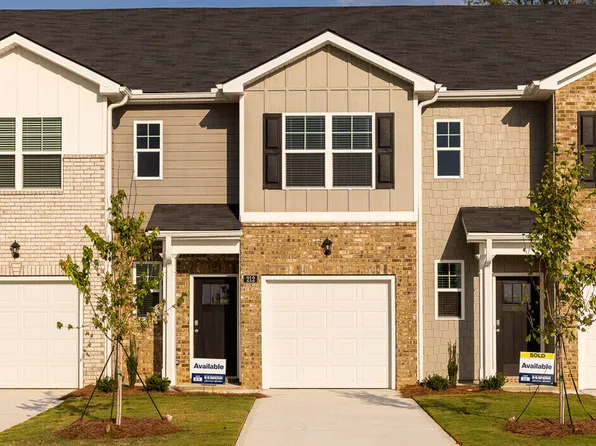 212 Kenmore Cir, Perry, GA 31069