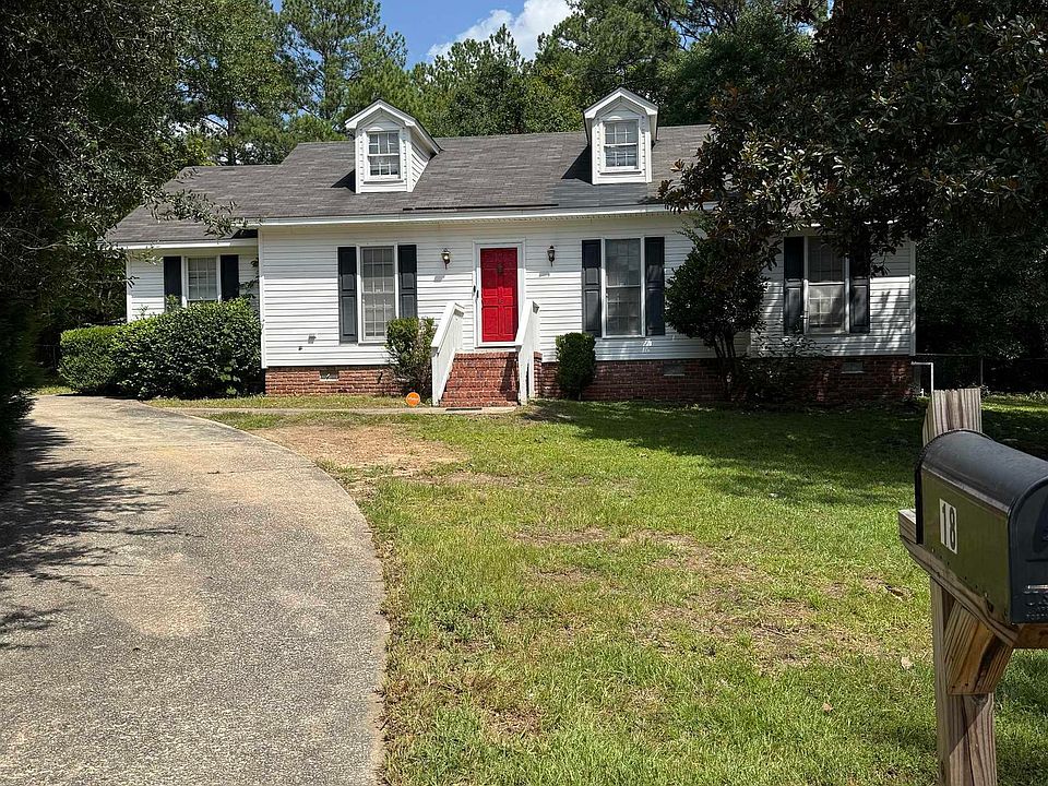 1st image of 18 Bedford Ct