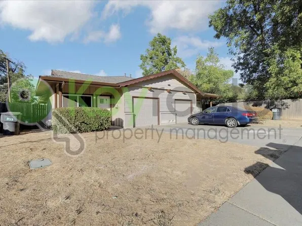 3131 Manand St, Carmichael, CA 95608