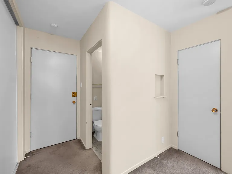 1101 Harwood St — Photo 20