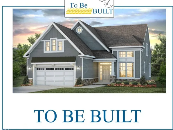 4869 Tradewinds Dr, Port Clinton, OH 43452