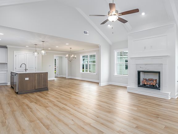 103 Woodbridge Way in Woodbridge