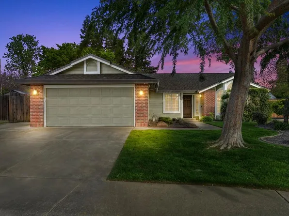 9241 Bromfield Ct, Elk Grove, CA 95624