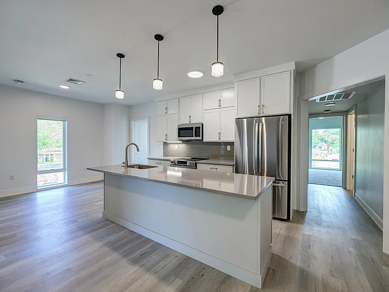 2059 Lafayette Rd #202 — Photo 6