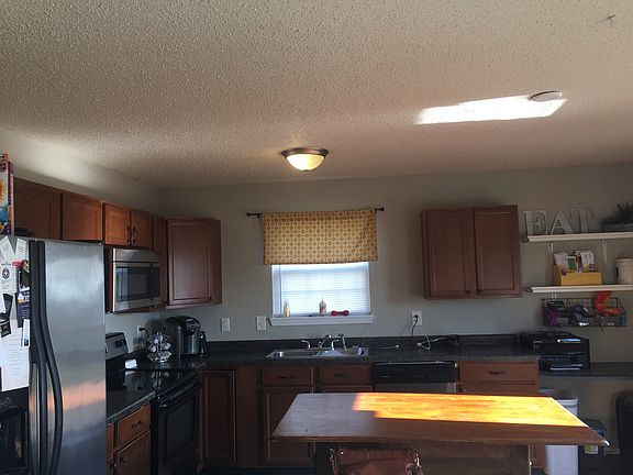 4th image of 5603 Wood Hollow Dr