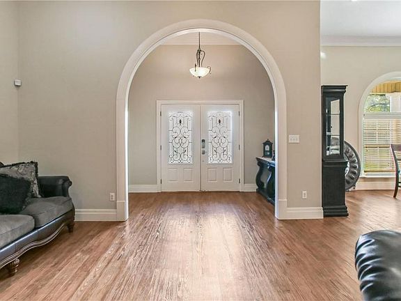 4th image of 3512 Pine Knolls Dr