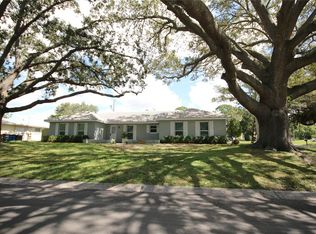 1511 S Hillcrest Ave, Clearwater, FL 33756