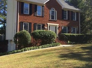 66 Woodcrest Dr, Cartersville, GA 30120