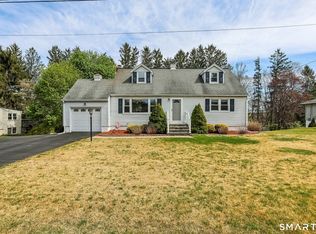 6 Country Ridge Road, Danbury, CT 06811