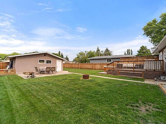 4th image of 4206 E 59 Street Close