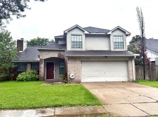 16307 Leamington Ln, Houston, TX 77095