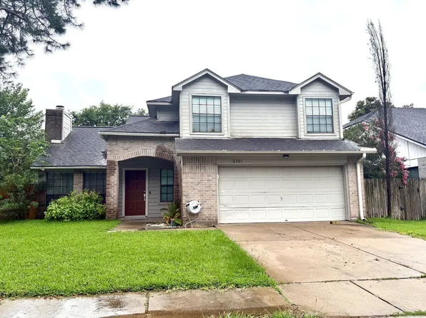 16307 Leamington Ln, Houston, TX 77095