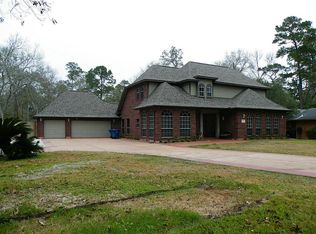 955 Rosewood Dr, Dickinson, TX 77539