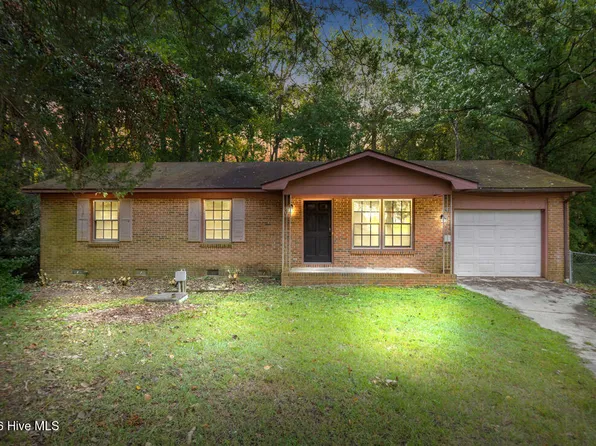 6213 Sabine Drive, Fayetteville, NC 28303