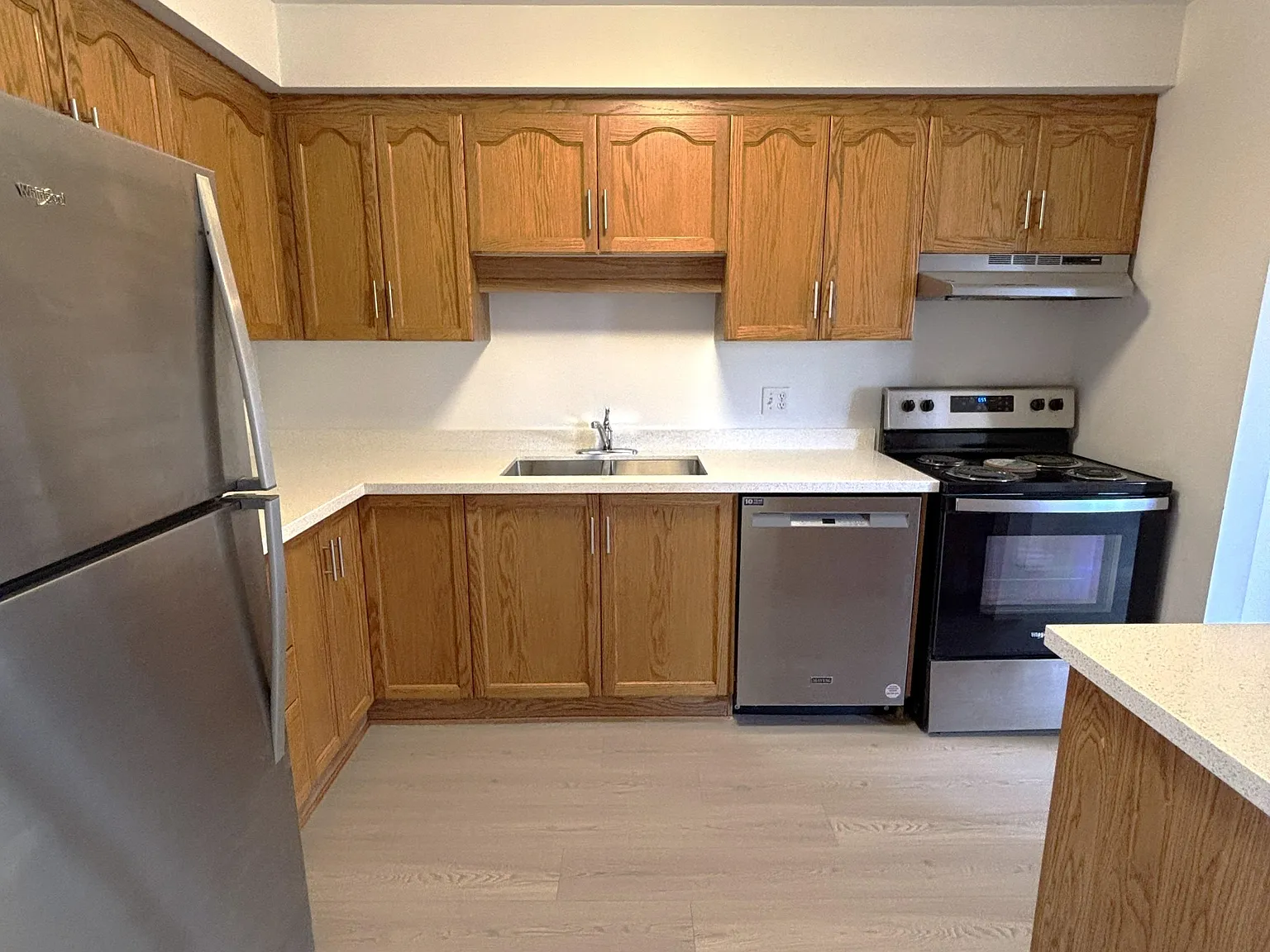 264 London Rd — Photo 4