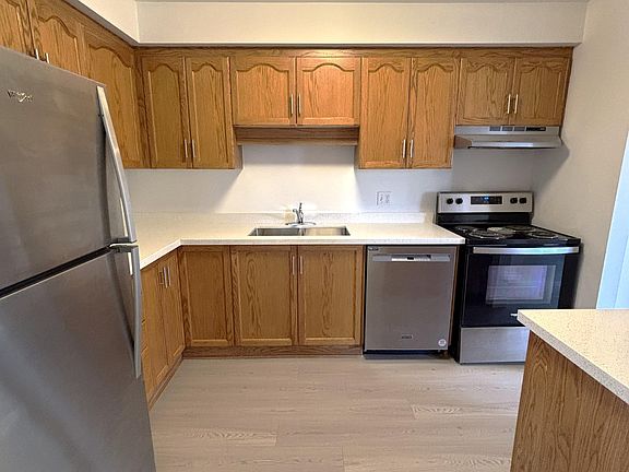 4th image of 264 London Rd