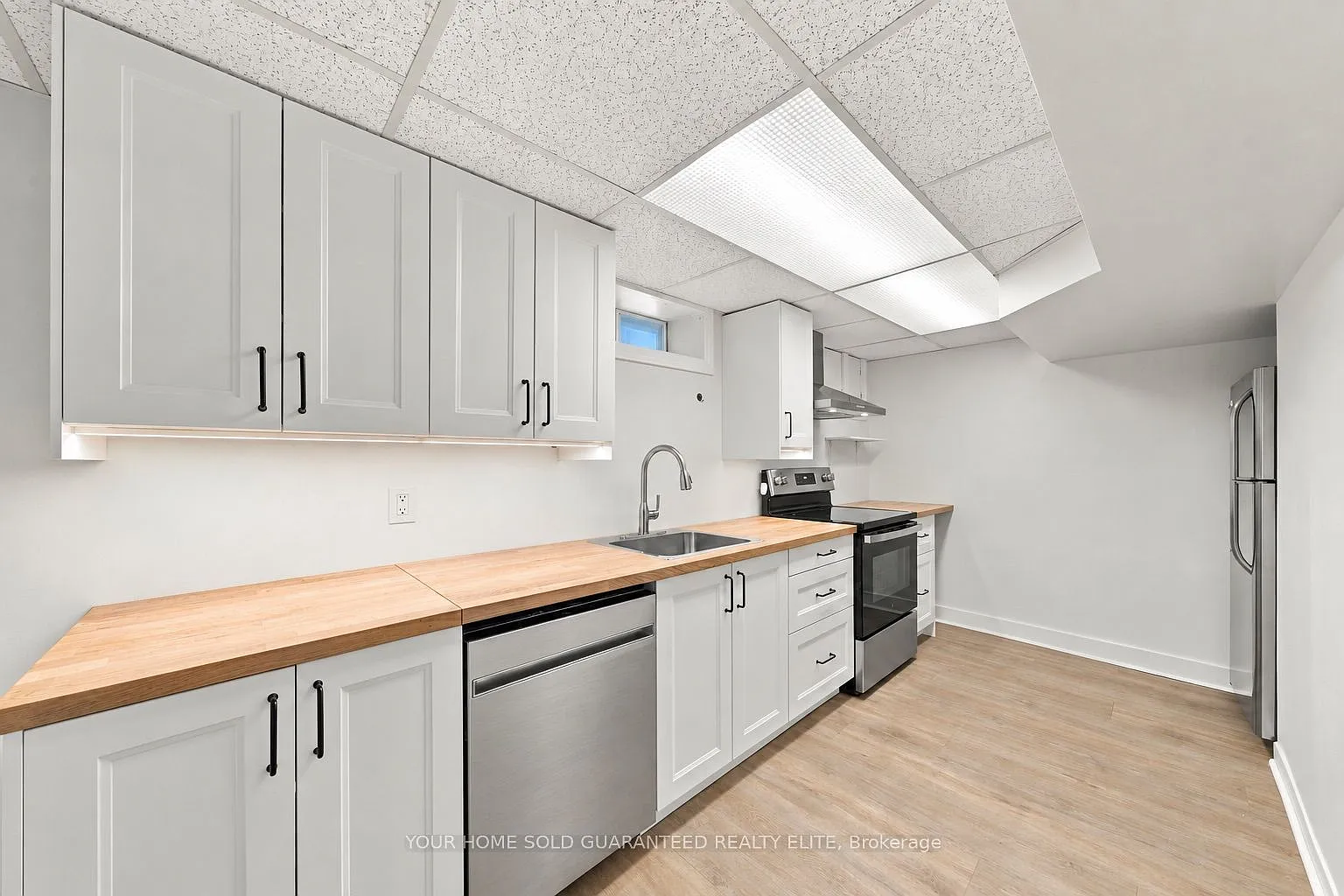 2 bed, $1,650 — Photo 3