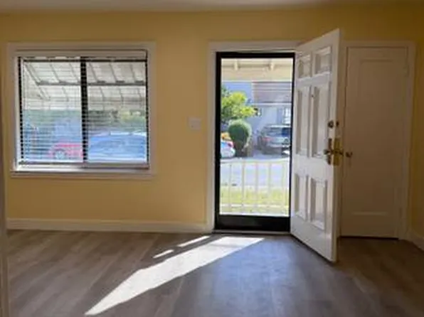 3833 Beresford St, San Mateo, CA 94403