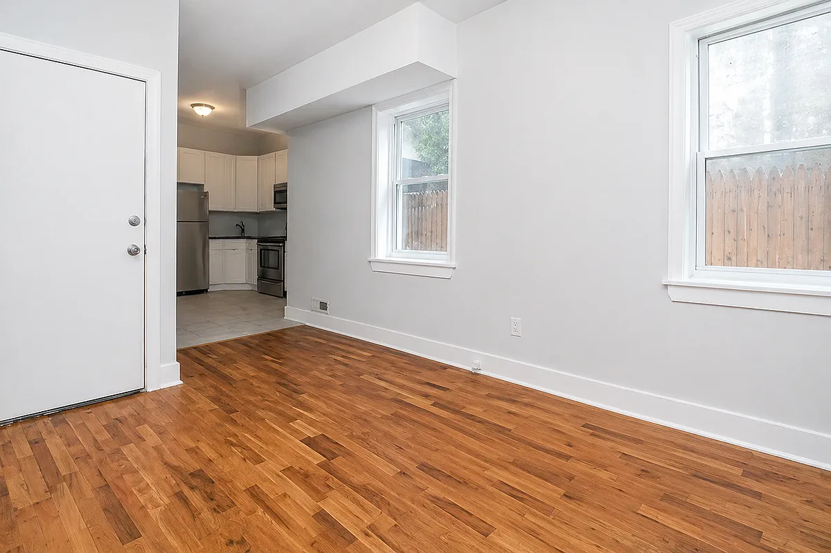 Building Photo - 1720 N Marshall St #1