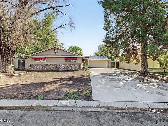3rd image of 6319 N 13TH Place