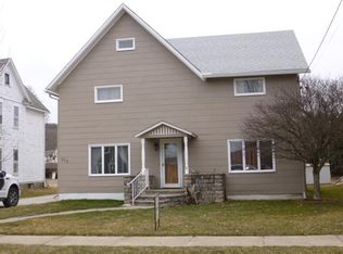 215 Clinton Ave, Waverly, NY 14892