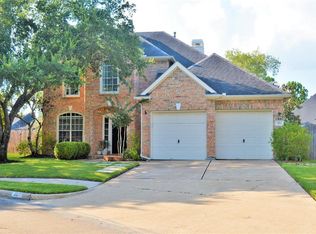 3511 Parkshire Dr, Pearland, TX 77584