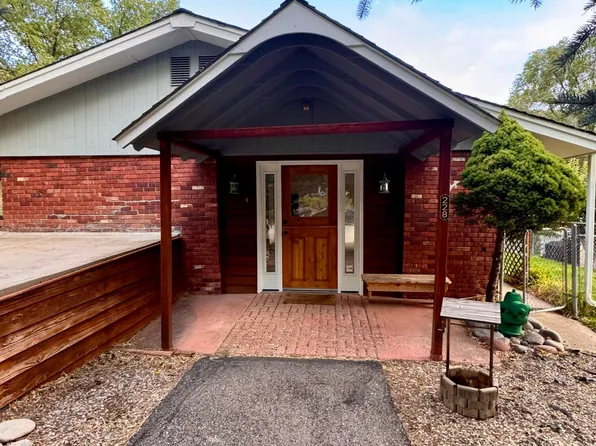 228 N 7th St, New Castle, CO 81647