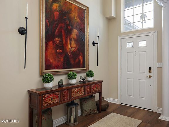 3rd image of 13 Wycliffe Drive