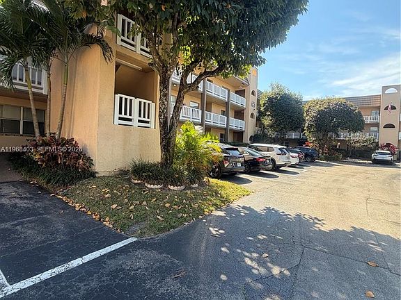3rd image of 9201 Sunrise Lakes Blvd APT 302