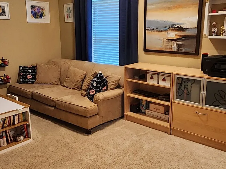 615 Keswick Ct — Photo 20