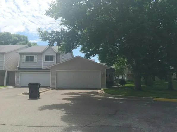 8820 Norway St NW, Coon Rapids, MN 55433
