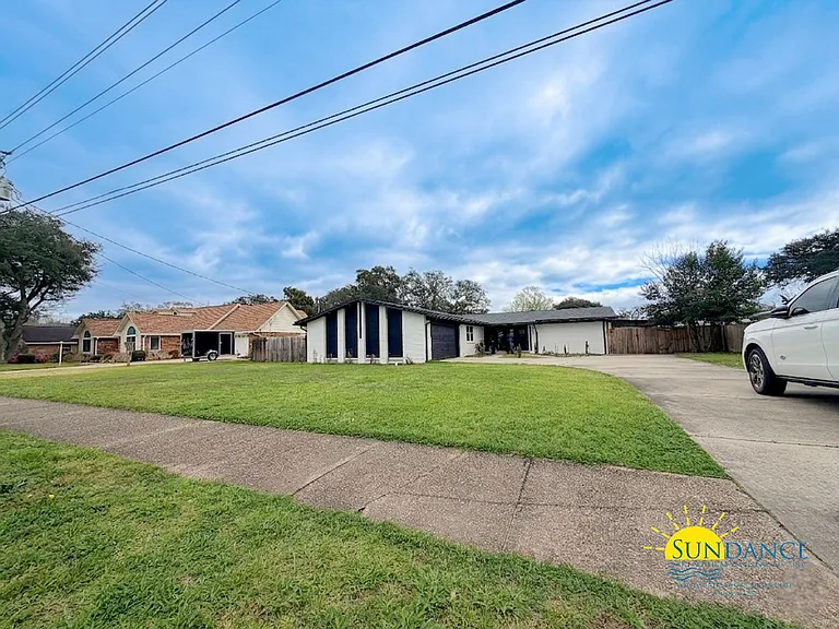 618 Country Club Ave — Photo 38